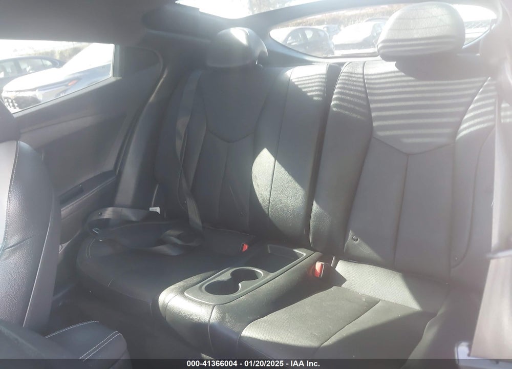 2016 HYUNDAI VELOSTER VIN: KMHTC6AE9GU285572
