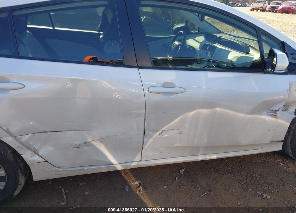 2020 TOYOTA PRIUS XLE AWD-E VIN: JTDL9RFU5L3014612