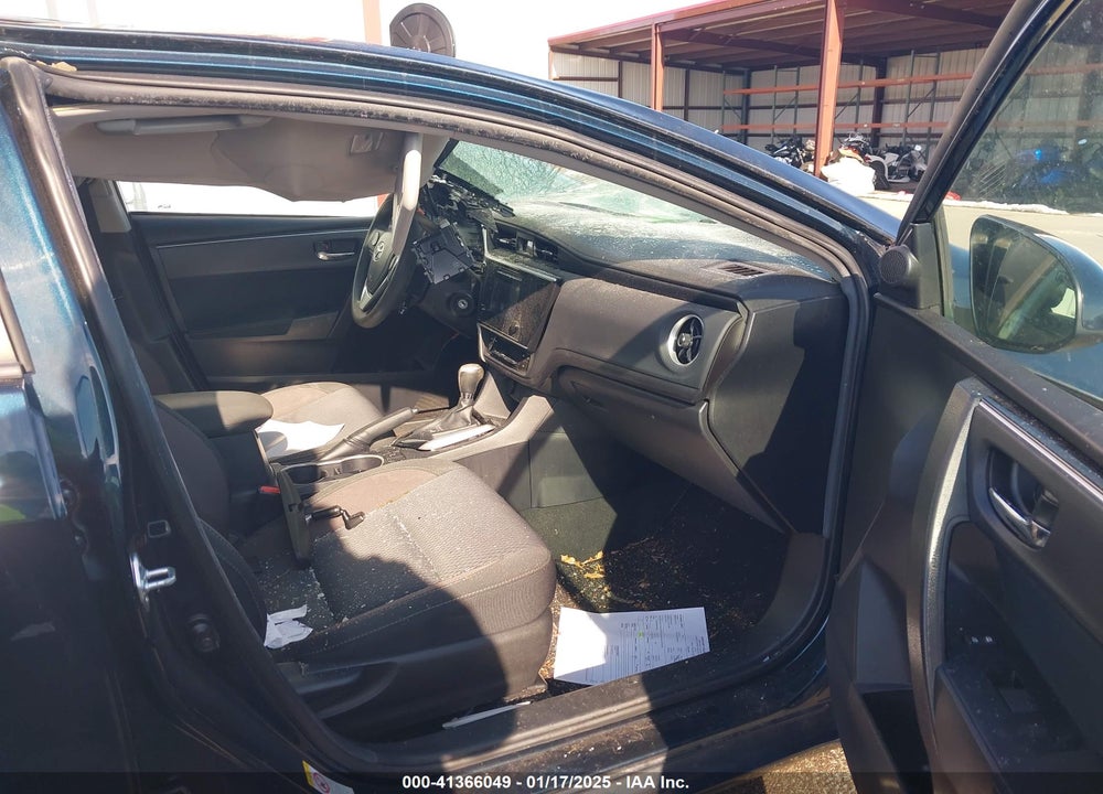 2018 TOYOTA COROLLA VIN: 2T1BURHE0JC991838