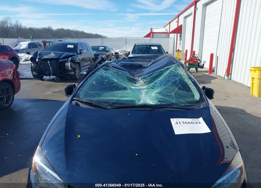 2018 TOYOTA COROLLA VIN: 2T1BURHE0JC991838
