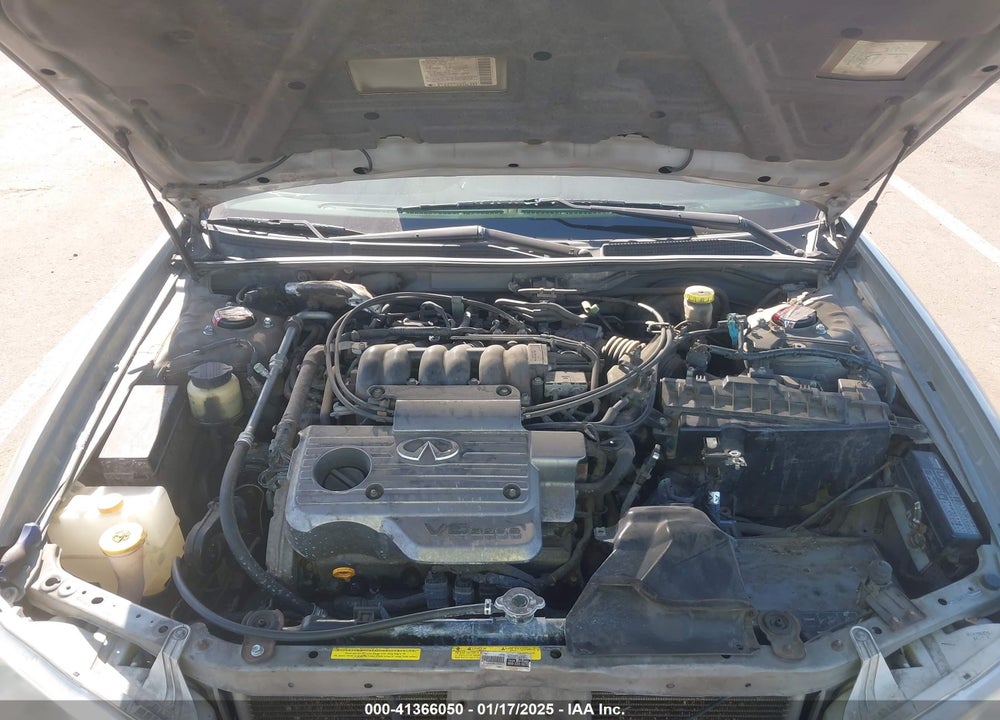 2001 INFINITI I30 LUXURY VIN: JNKCA31A41T009026