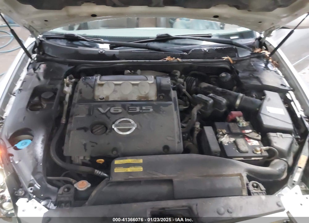 2005 NISSAN MAXIMA 3.5 SL VIN: 1N4BA41E75C828243