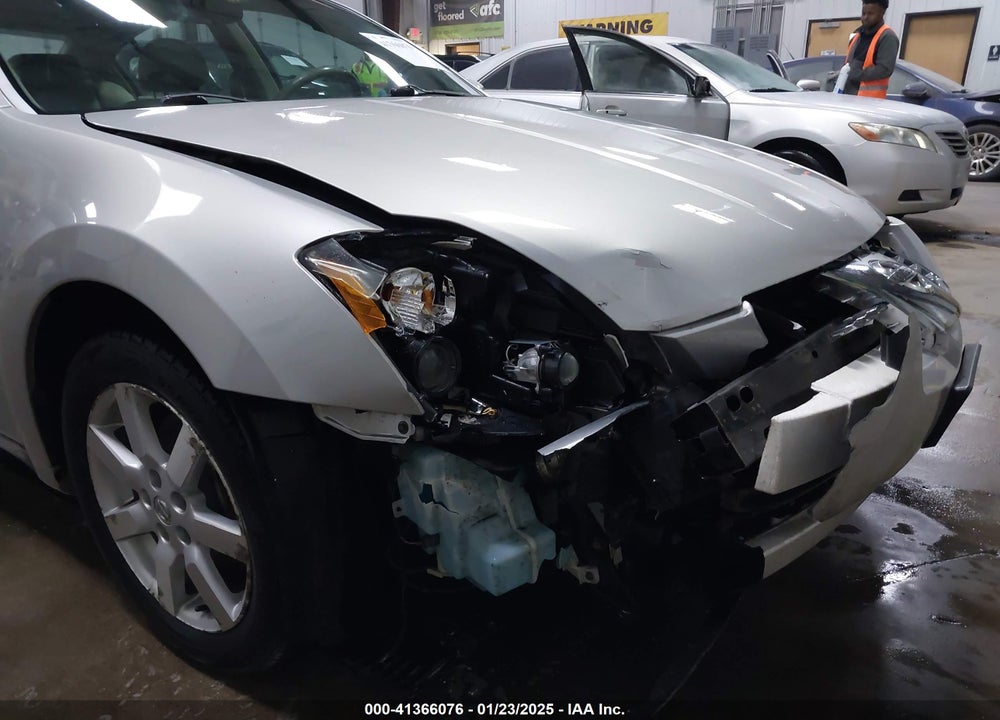 2005 NISSAN MAXIMA 3.5 SL VIN: 1N4BA41E75C828243