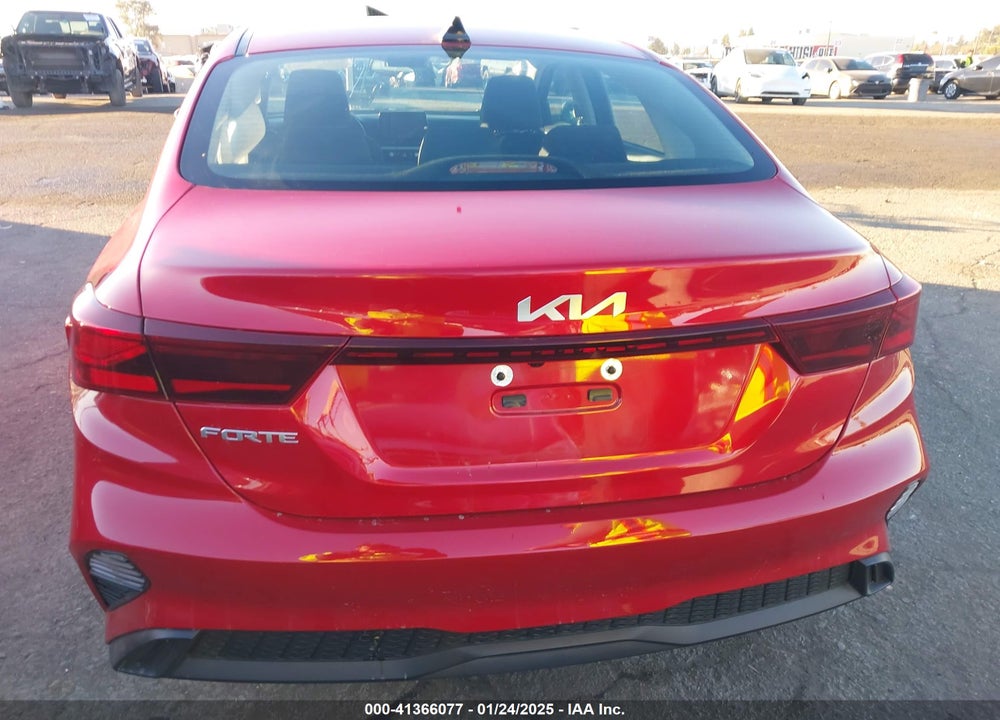 2023 KIA FORTE VIN: 3KPF24AD8PE637426