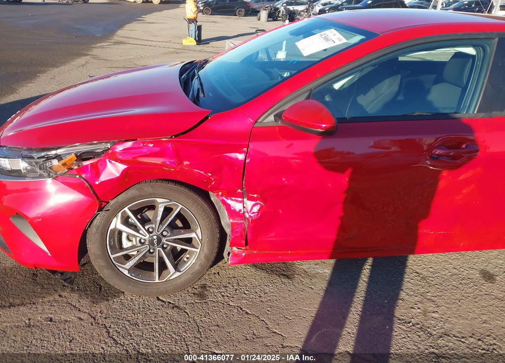 2023 KIA FORTE VIN: 3KPF24AD8PE637426