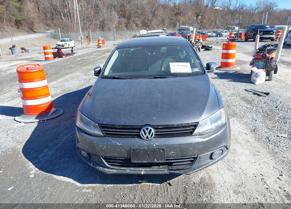 2011 VOLKSWAGEN JETTA 2.5L SEL VIN: 3VWLZ7AJ7BM366408