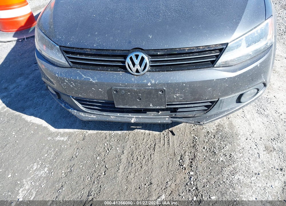 2011 VOLKSWAGEN JETTA 2.5L SEL VIN: 3VWLZ7AJ7BM366408