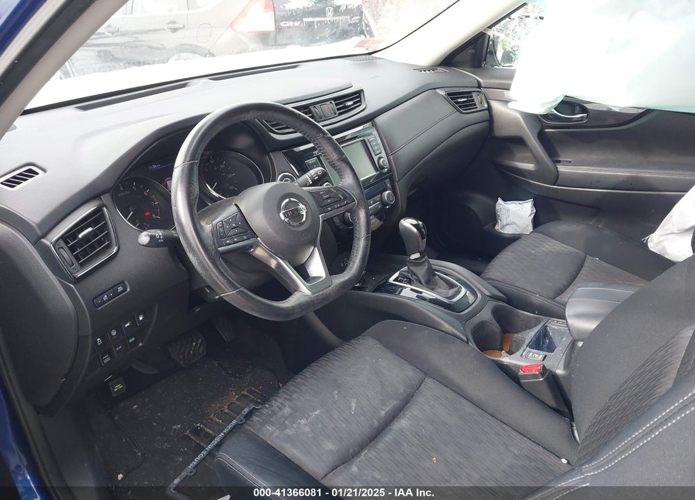 2019 NISSAN ROGUE SV VIN: JN8AT2MV0KW370897