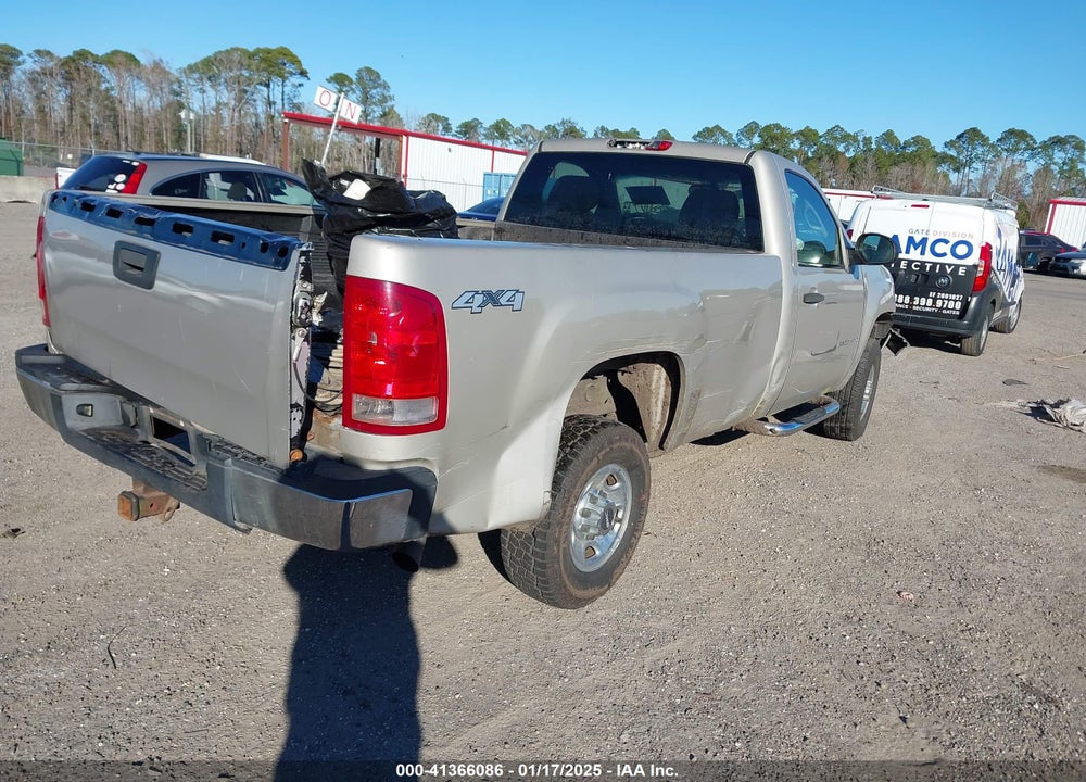 2009 GMC SIERRA 2500HD VIN: 1GTHK44K79E132009
