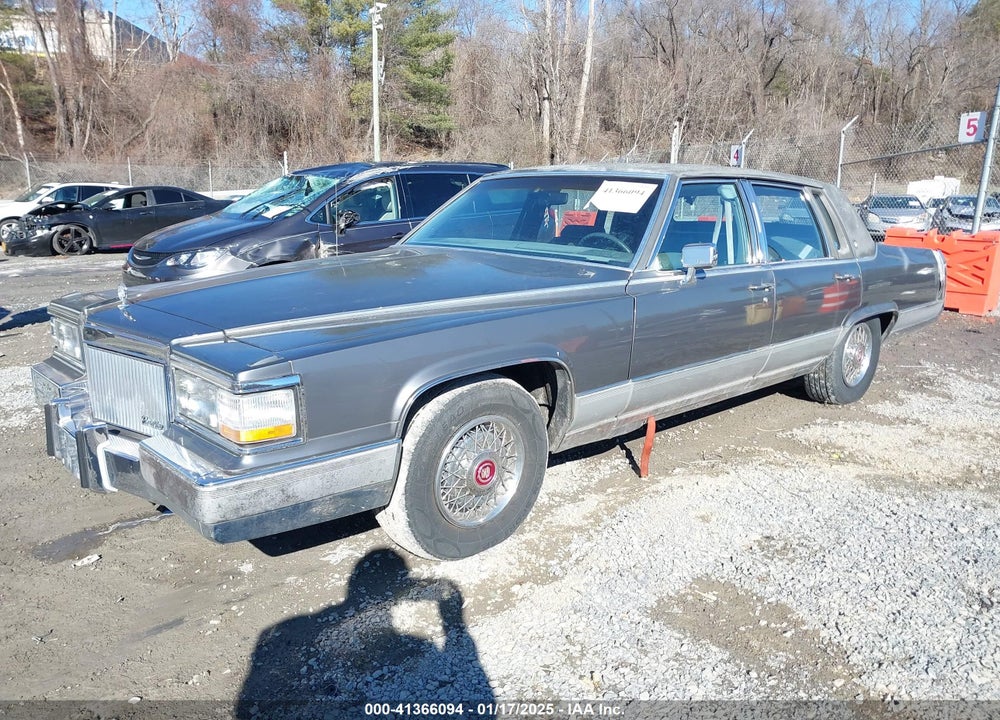 1990 CADILLAC BROUGHAM VIN: 1G6DW5471LR721368