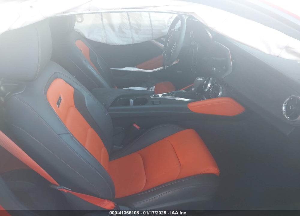 2018 CHEVROLET CAMARO VIN: 1G1FH1R7XJ0157201