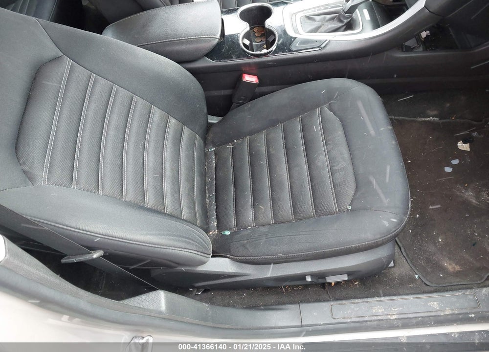2015 FORD FUSION VIN: 3FA6P0H74FR272587