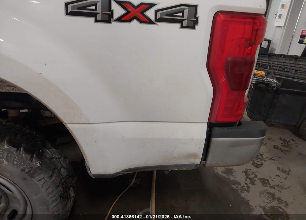 2019 FORD F-250 VIN: 1FT7W2B66KEE65415