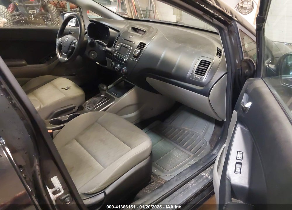 2015 KIA FORTE LX VIN: KNAFK4A60F5432949