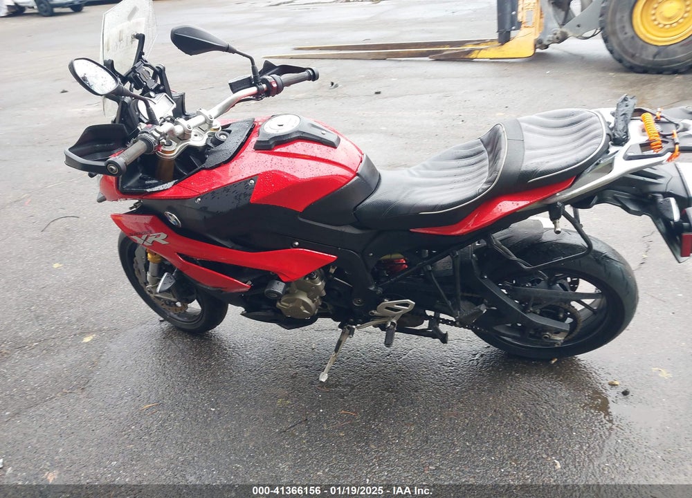 2016 BMW S 1000 XR VIN: WB10D1309GZ463151