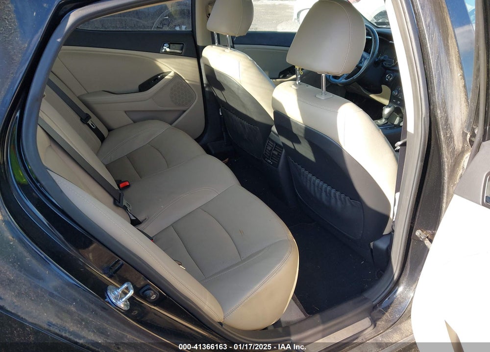 2013 KIA OPTIMA HYBRID VIN: KNAGM4AD8D5045916