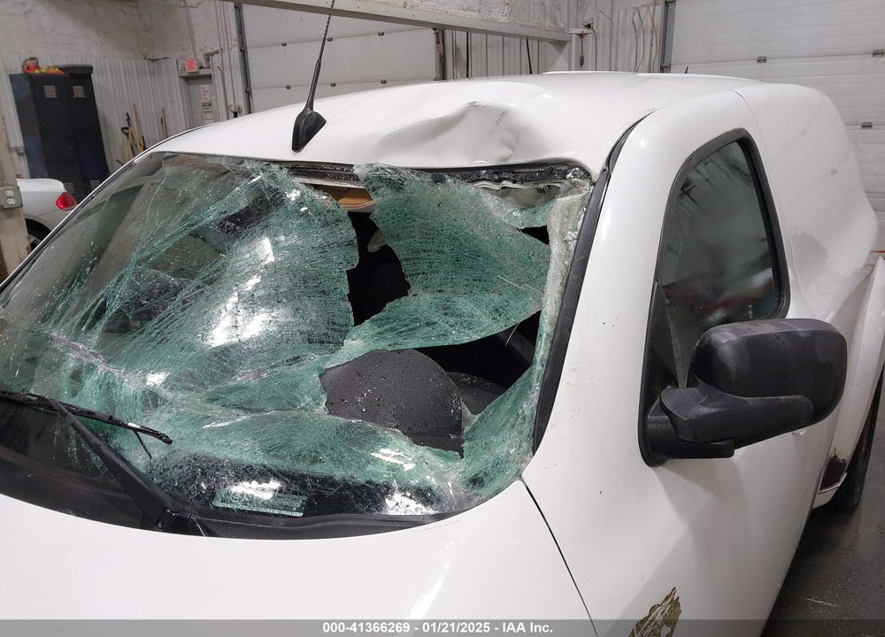 2008 CHEVROLET HHR PANEL LS VIN: 3GCDA15D78S553149