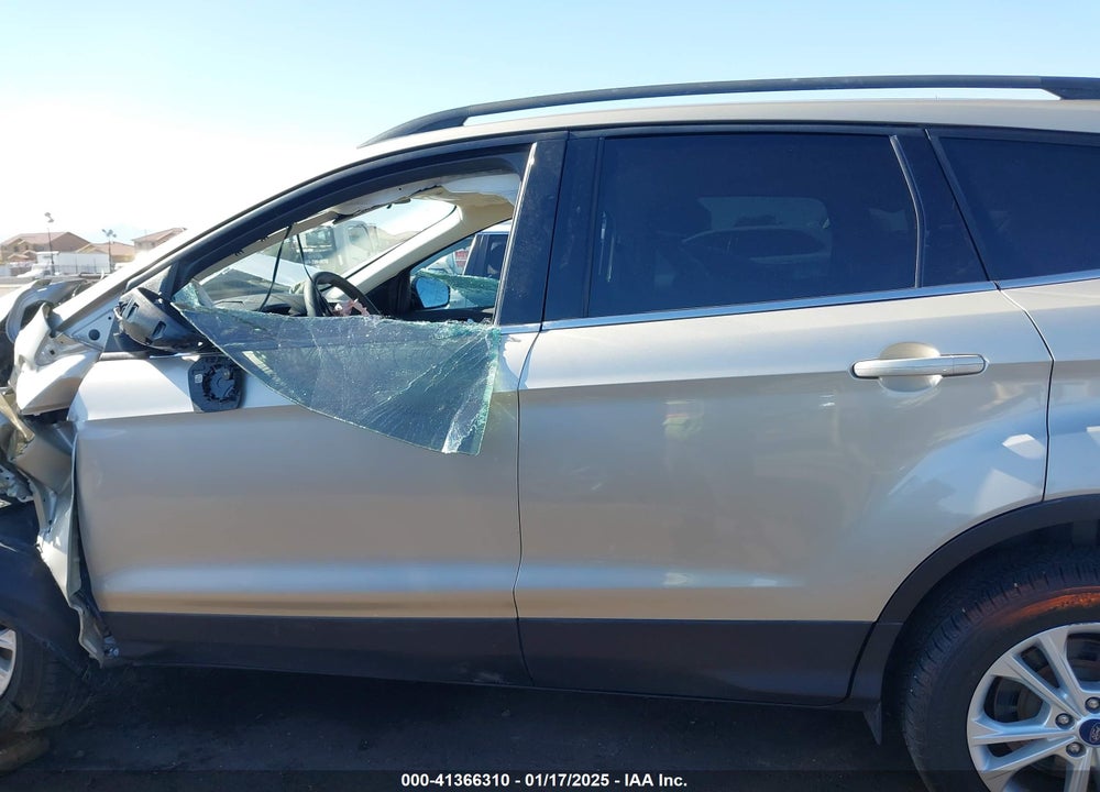 2017 FORD ESCAPE SE VIN: 1FMCU0G96HUB81482
