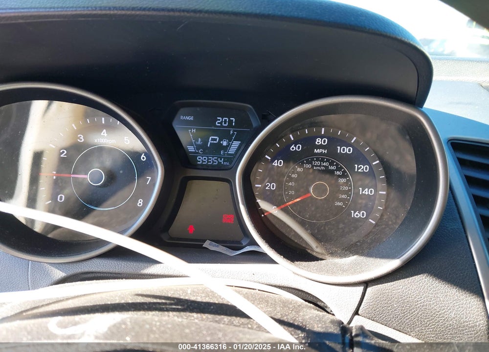 2015 HYUNDAI ELANTRA VIN: 5NPDH4AE1FH619696