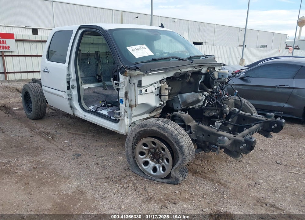 2011 CHEVROLET SILVERADO 1500 LT VIN: 3GCPCSE05BG160478