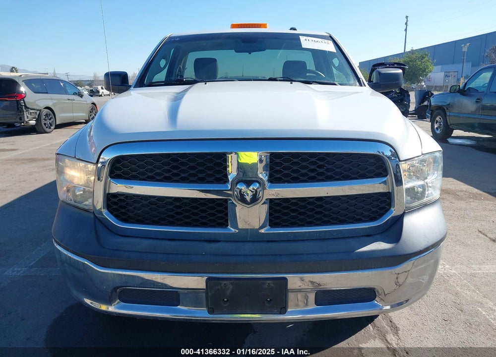 2016 RAM 1500 VIN: 3C6JR6DG8GG239636