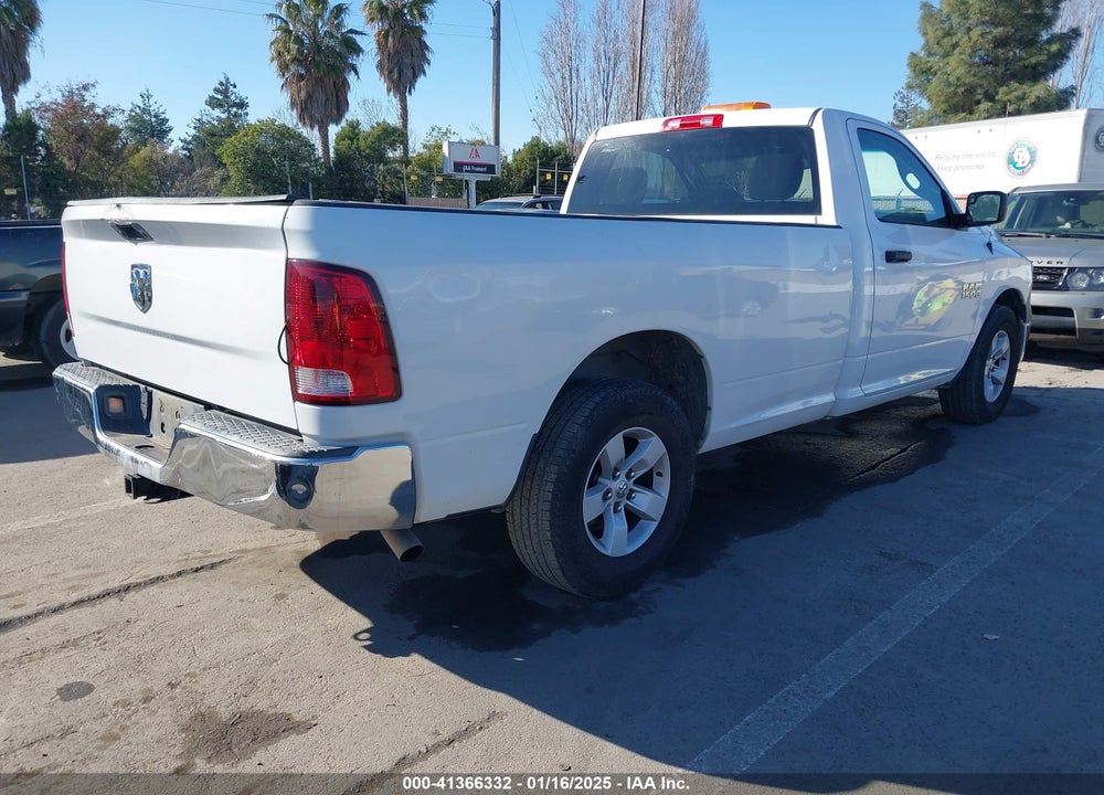 2016 RAM 1500 VIN: 3C6JR6DG8GG239636