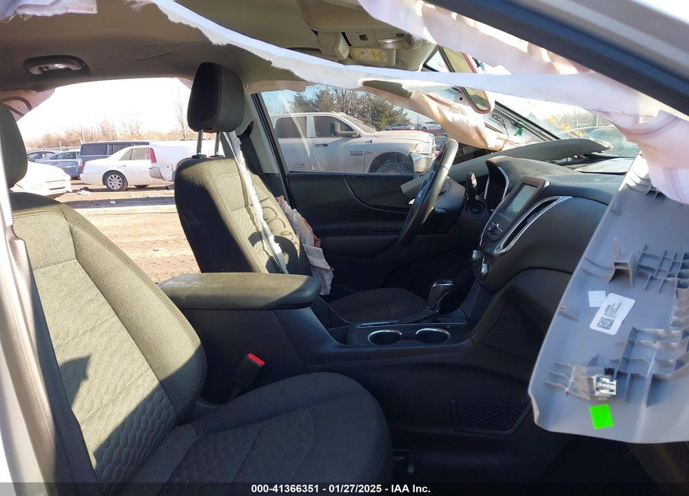 2018 CHEVROLET EQUINOX LT VIN: 2GNAXJEV0J6198881