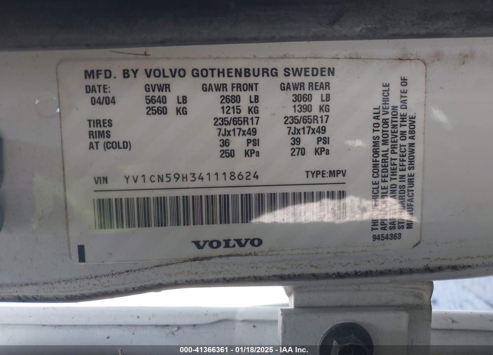 2004 VOLVO XC90 2.5T VIN: YV1CN59H341118624