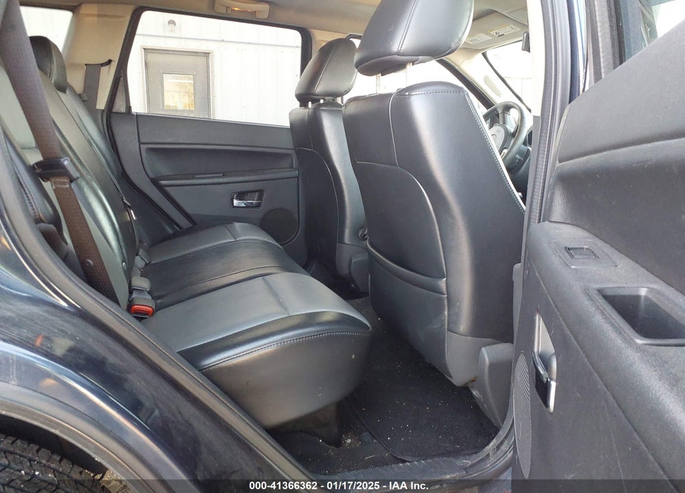 2010 JEEP GRAND CHEROKEE LAREDO VIN: 1J4PR4GKXAC142076