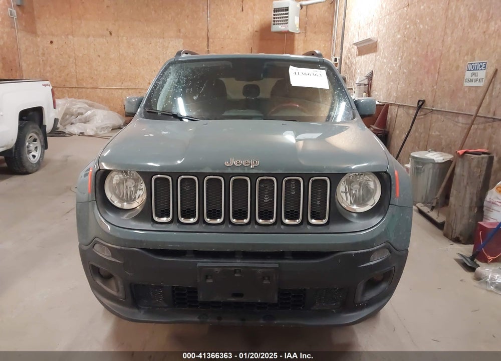 2018 JEEP RENEGADE LATITUDE 4X4 VIN: ZACCJBBB5JPH04503