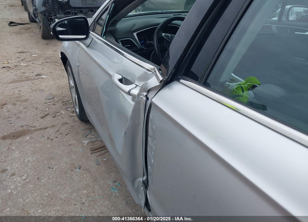 2015 FORD FUSION VIN: 3FA6P0T98FR228066