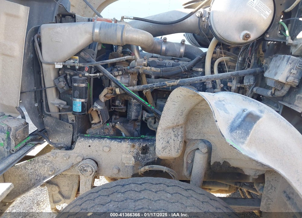 2006 MACK CV713 CV700 VIN: 1M2AG11CX6M036385