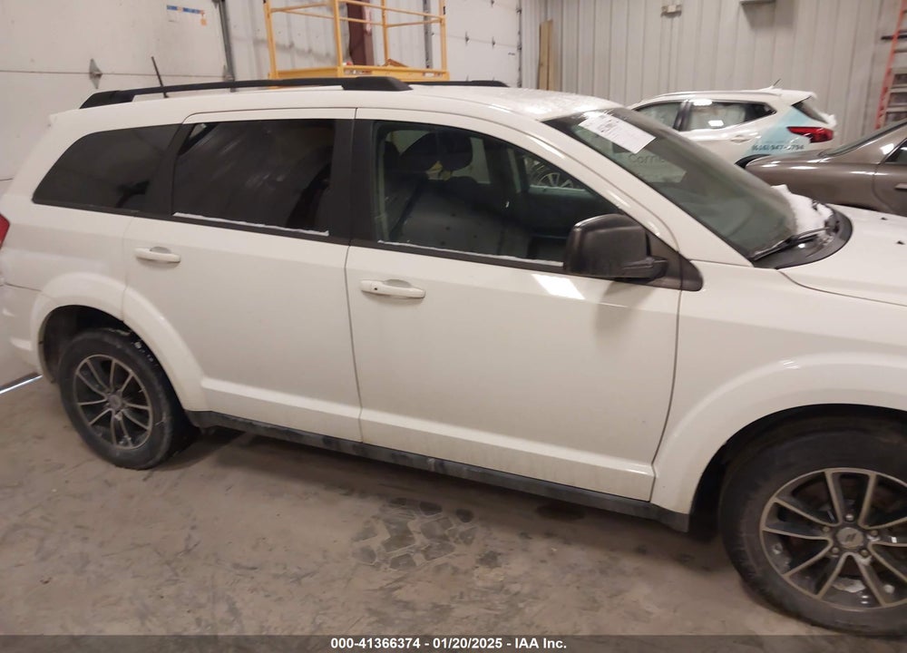 2018 DODGE JOURNEY SE VIN: 3C4PDCAB9JT497896