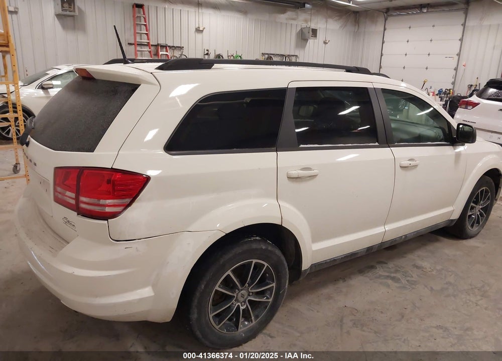 2018 DODGE JOURNEY SE VIN: 3C4PDCAB9JT497896