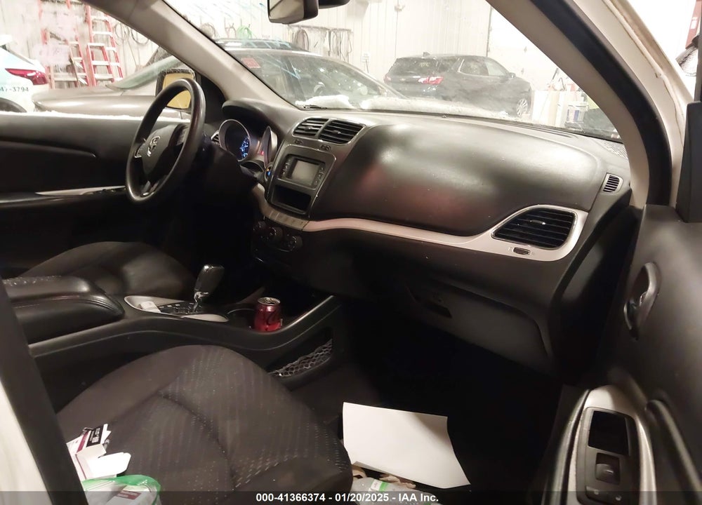 2018 DODGE JOURNEY SE VIN: 3C4PDCAB9JT497896