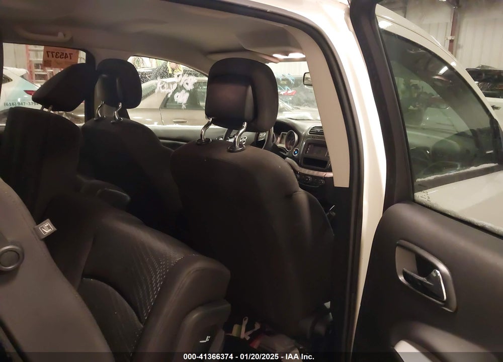 2018 DODGE JOURNEY SE VIN: 3C4PDCAB9JT497896