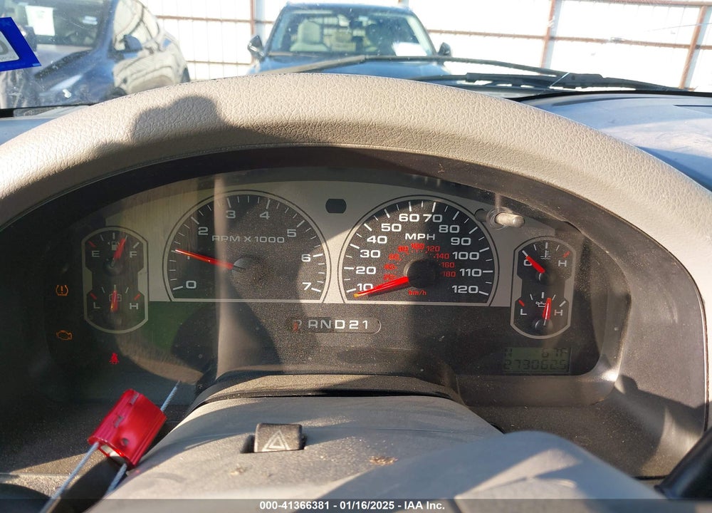 2007 FORD F-150 VIN: 1FTRW12W57KC10556