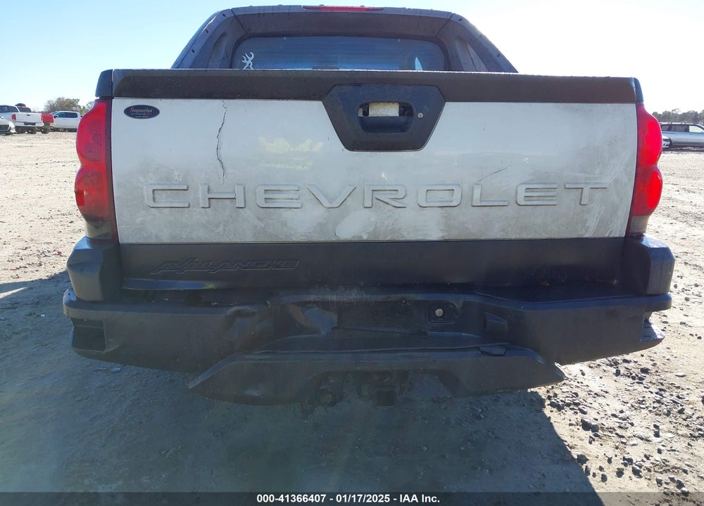 2005 CHEVROLET AVALANCHE 1500 LS VIN: 3GNEK12Z65G199826