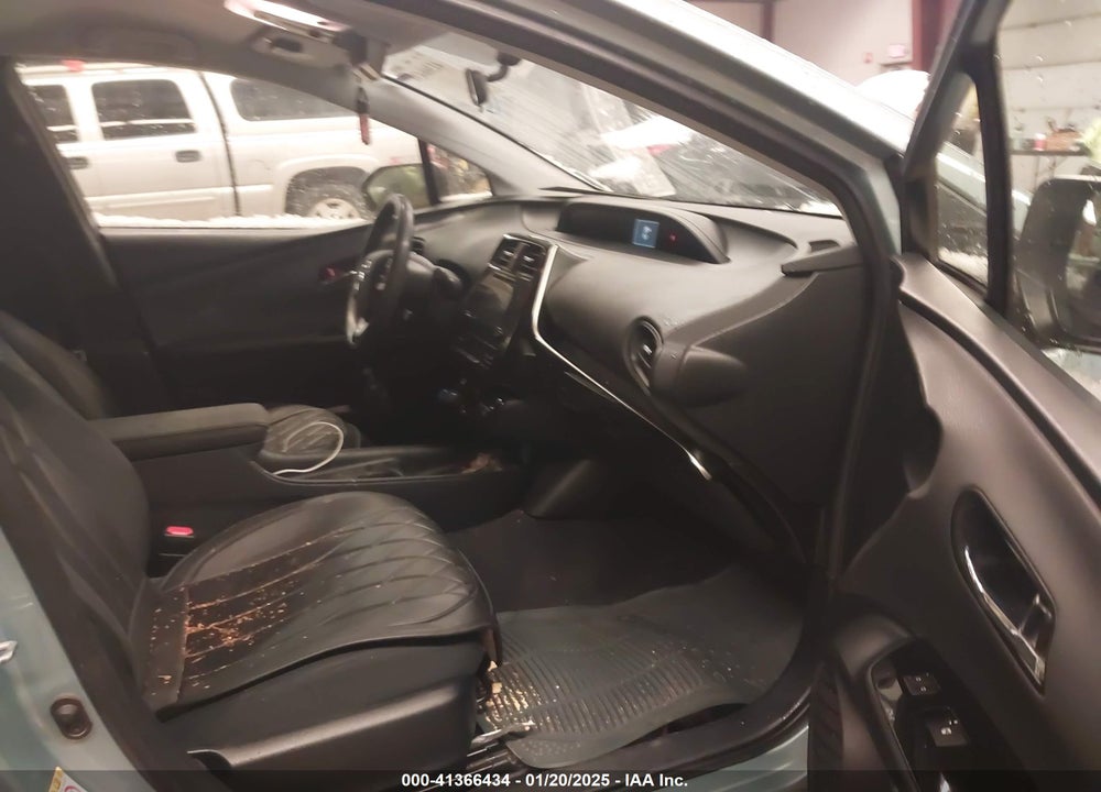 2016 TOYOTA PRIUS VIN: JTDKBRFU7G3521730