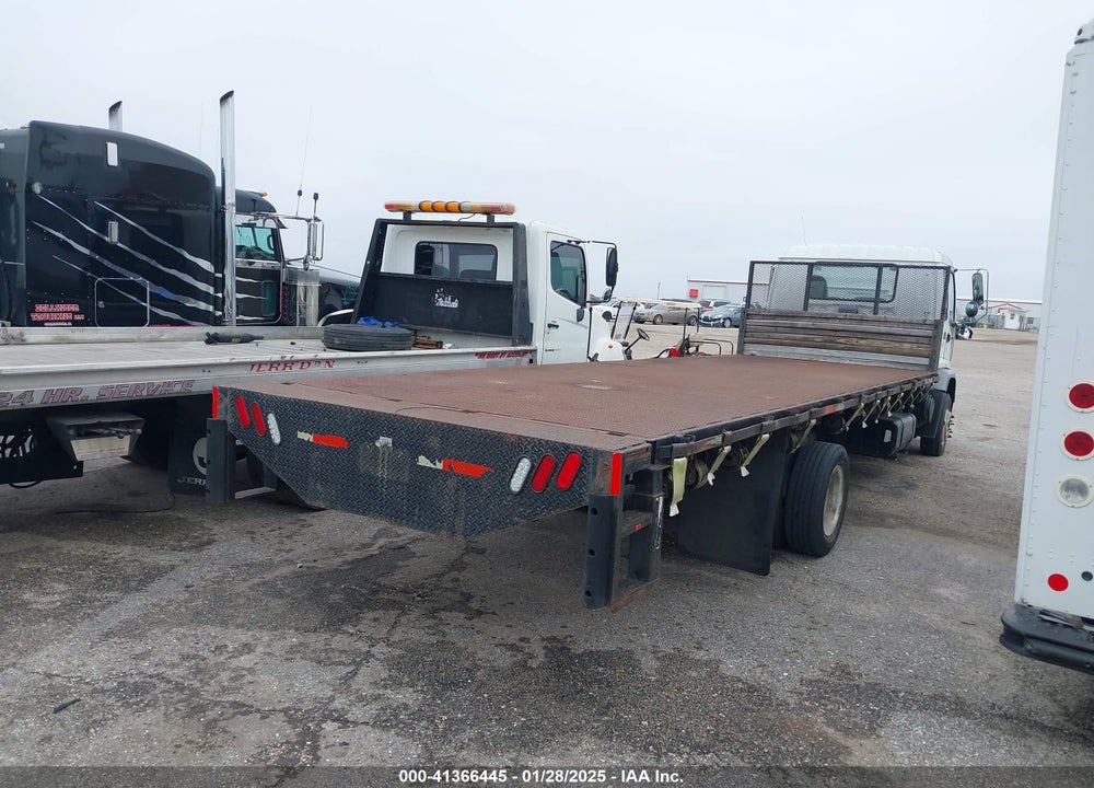 2007 GMC T-SERIES F6B042 VIN: 1GDJ6F1B87F425555