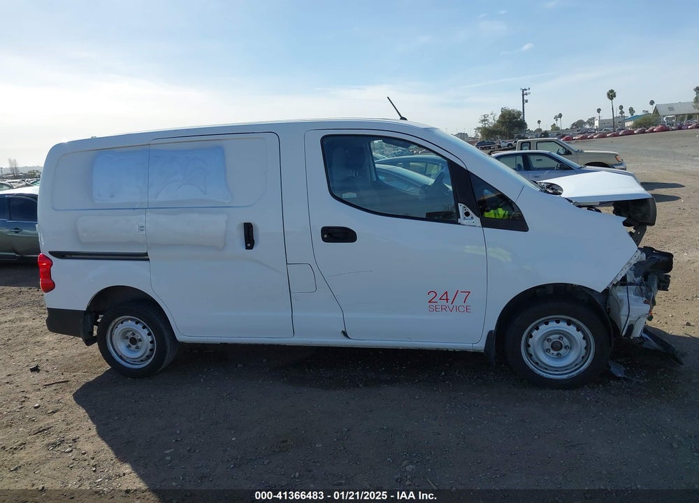 2019 NISSAN NV200 S VIN: 3N6CM0KN1KK696239