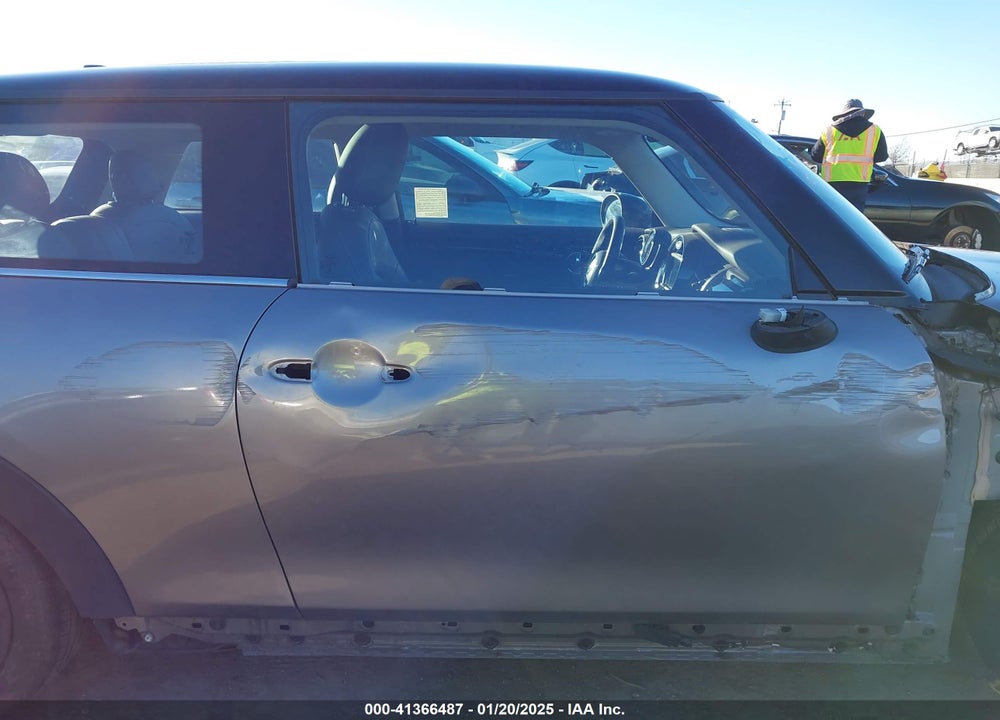2019 MINI HARDTOP VIN: WMWXP5C54K2H32041
