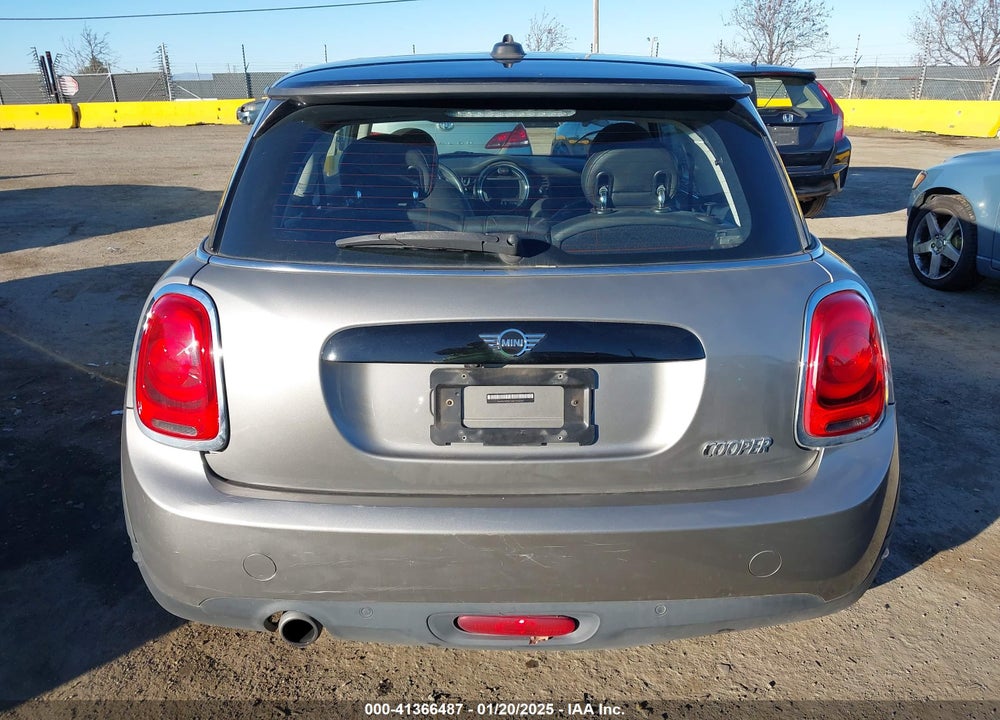 2019 MINI HARDTOP VIN: WMWXP5C54K2H32041