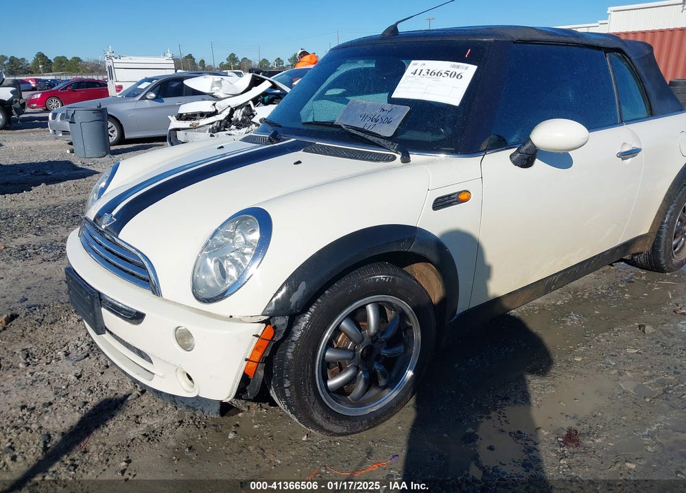 2006 MINI COOPER VIN: WMWRF33506TG15749