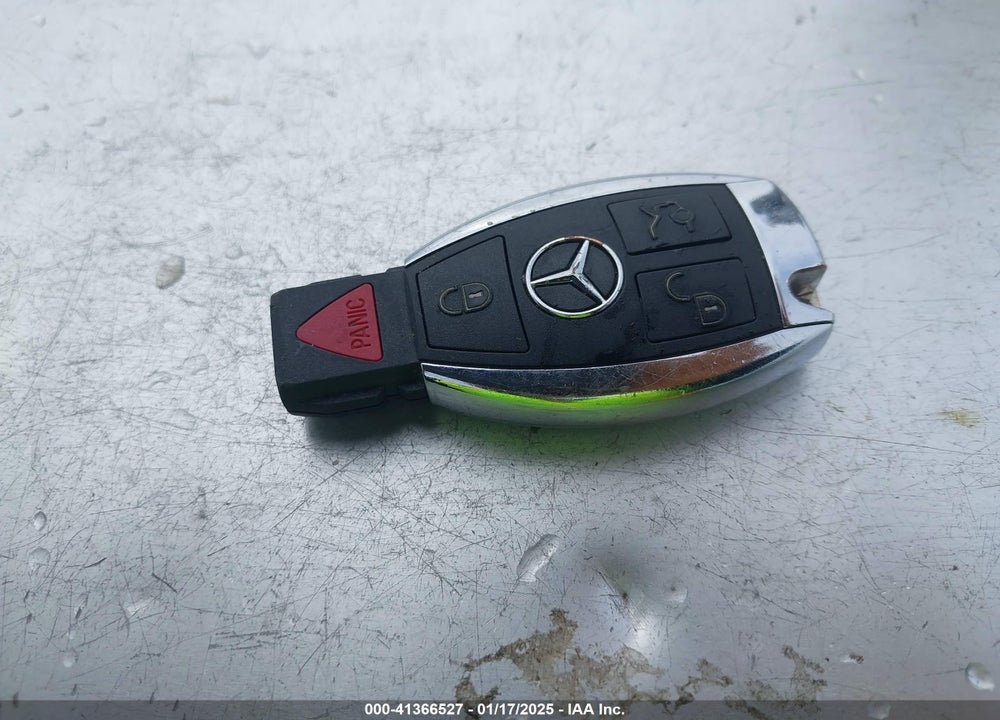 2009 MERCEDES-BENZ CLK 350 VIN: WDBTJ56HX9F262704
