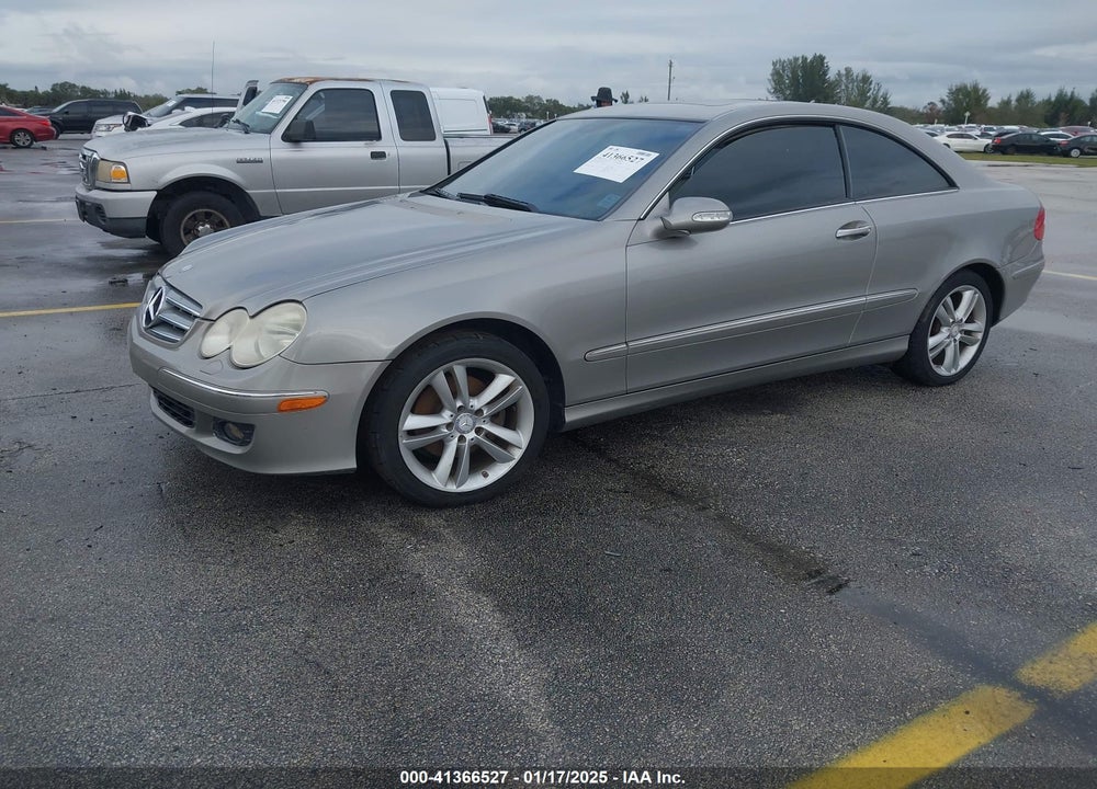 2009 MERCEDES-BENZ CLK 350 VIN: WDBTJ56HX9F262704
