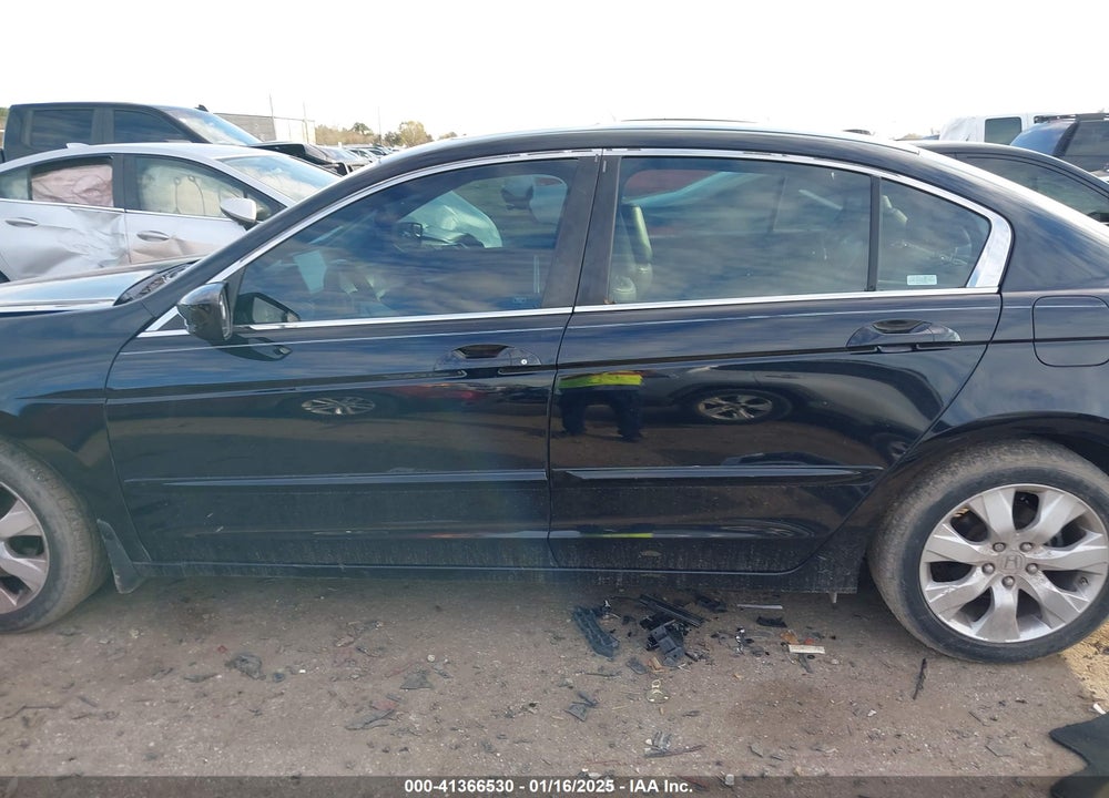 2008 HONDA ACCORD 2.4 EX-L VIN: 1HGCP26838A031722