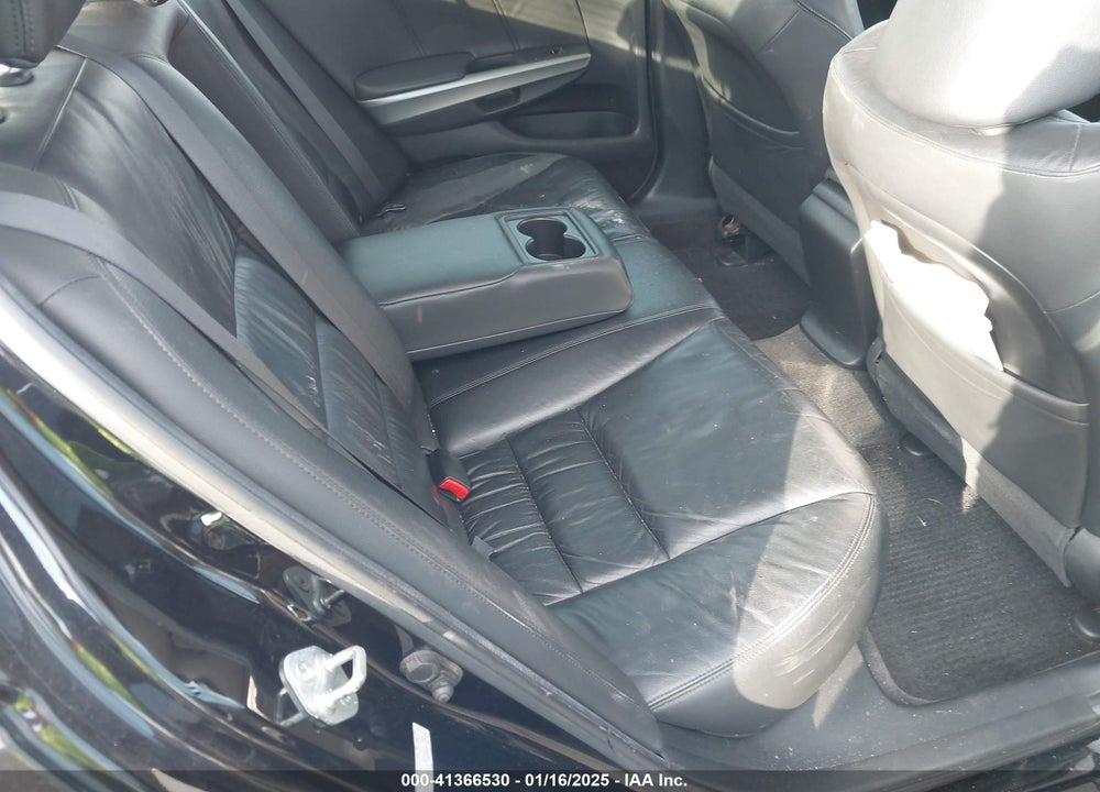 2008 HONDA ACCORD 2.4 EX-L VIN: 1HGCP26838A031722