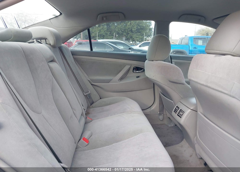 2011 TOYOTA CAMRY HYBRID VIN: 4T1BB3EK0BU140717