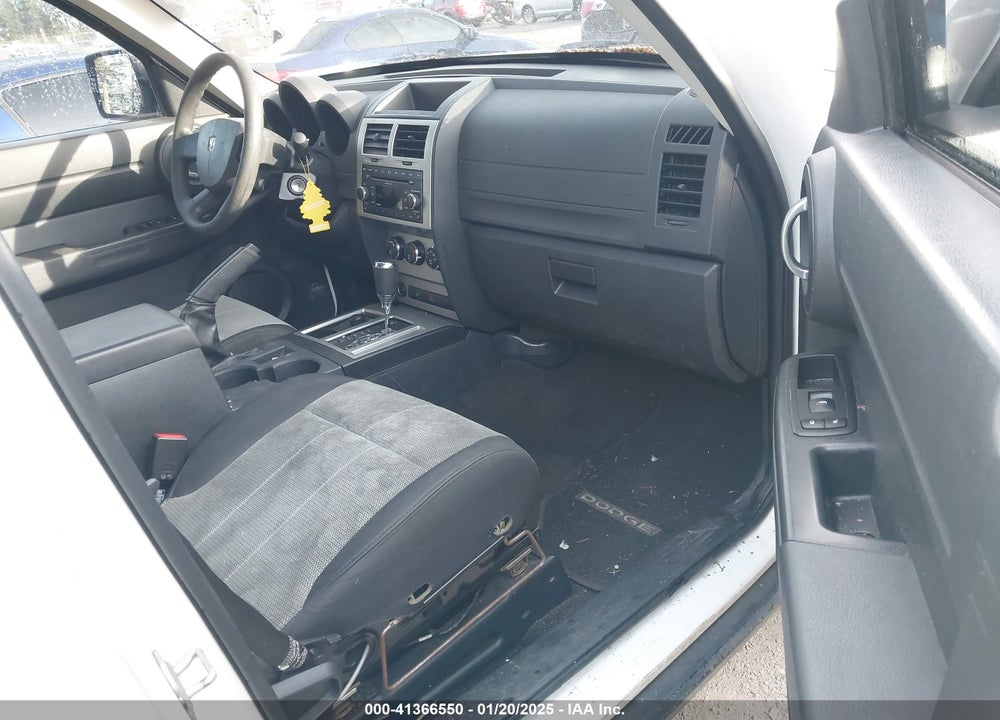 2008 DODGE NITRO SXT VIN: 1D8GU28K58W275376